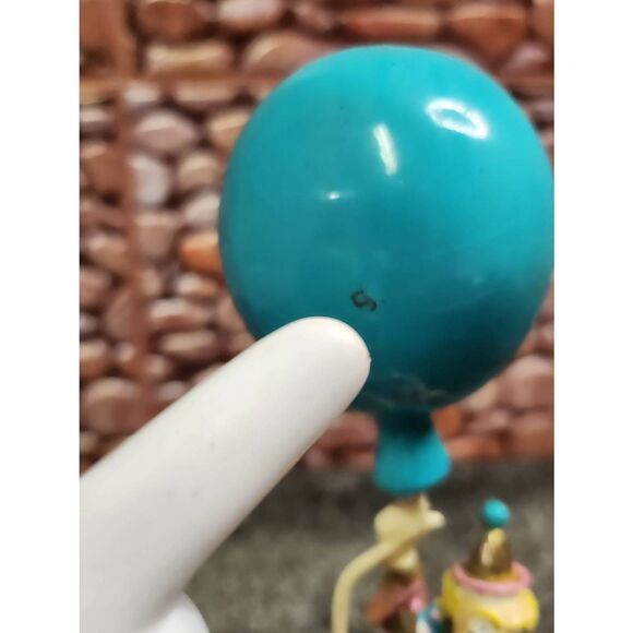 1987 Ron Lee Clown Hanging From Turquoise Balloon ~ "UP, UP & AWAY" - Picture 7 of 11